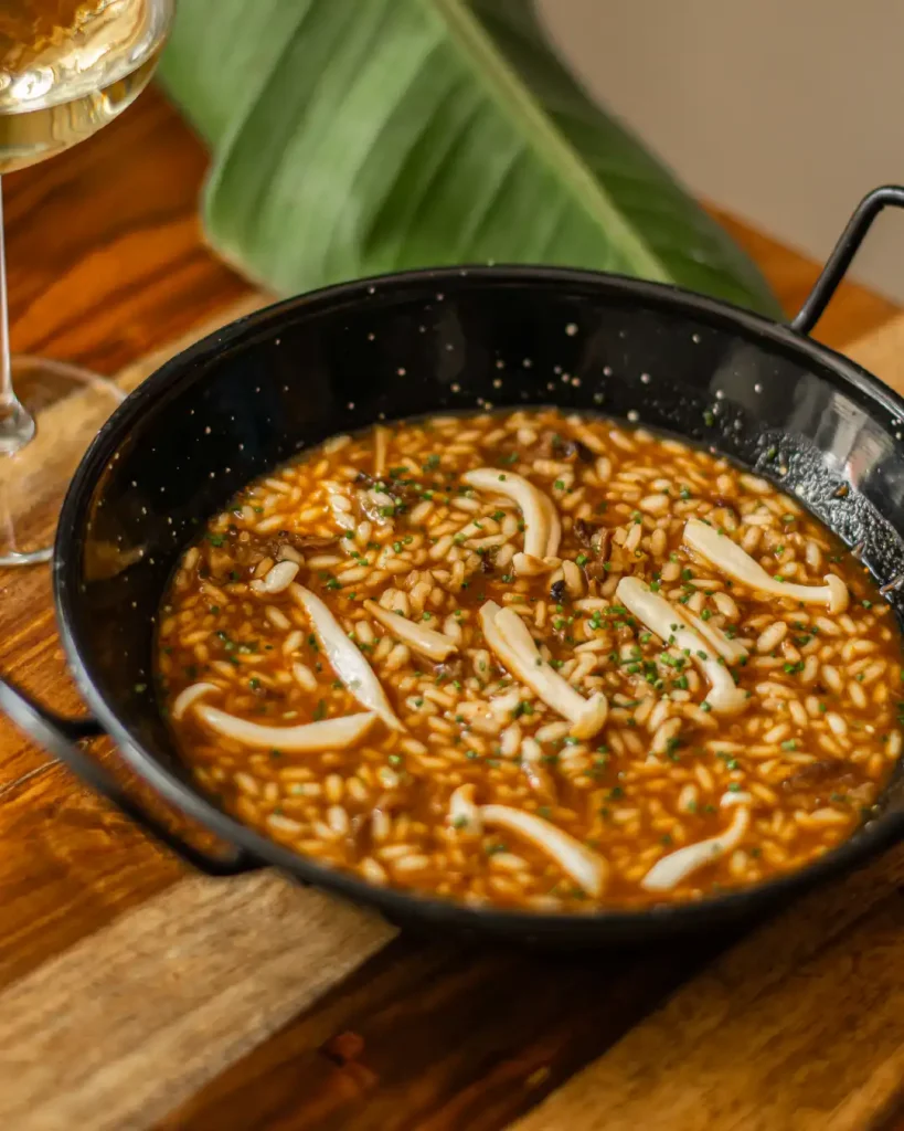Arroz meloso de rabo de toro y setas shimeji